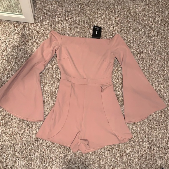 Romper - Picture 2 of 5